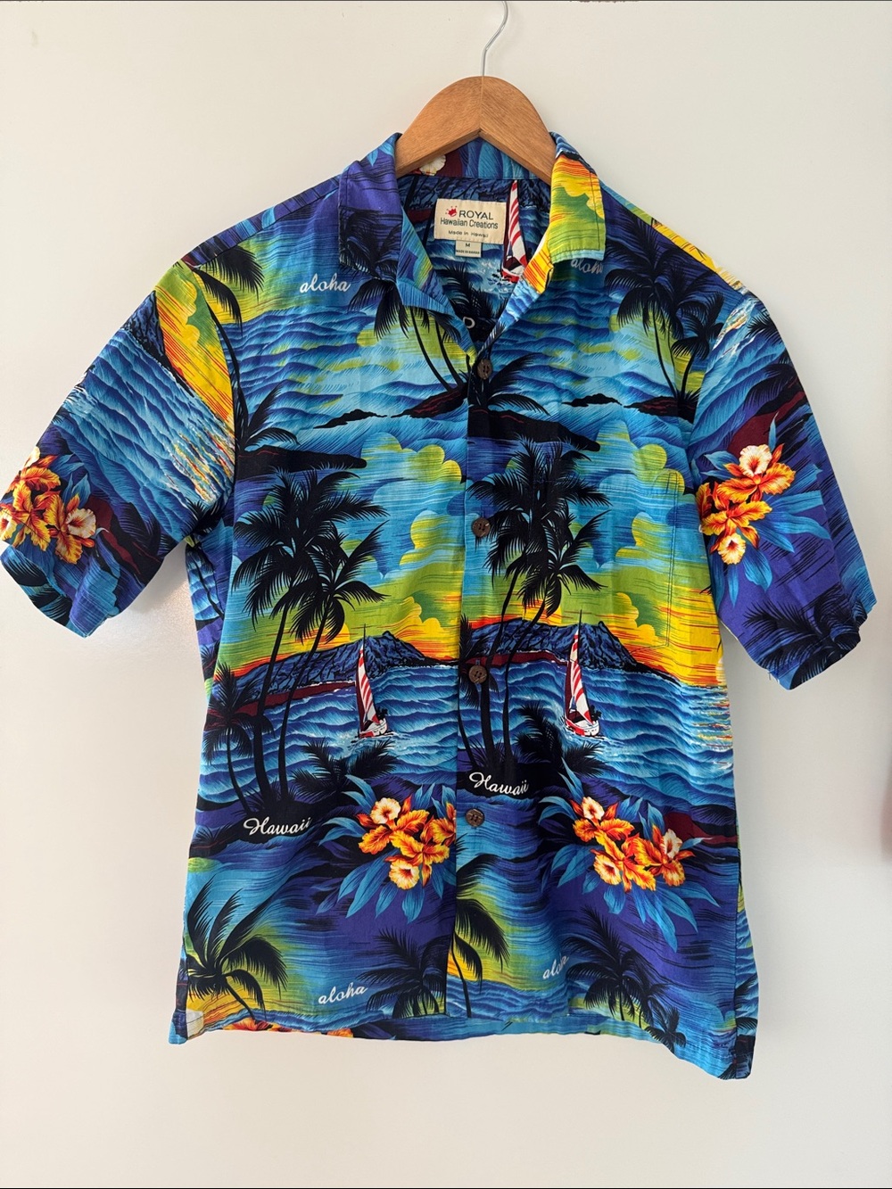 Mens Royal Hawaiian Creations Short Sleeve Button Up Shirt Sz Medium Blue Aloha
